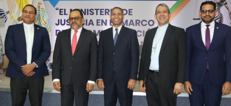 UCSD y Fundación Debate Global PI analizaron el rol del Ministerio de Justicia en la administración pública