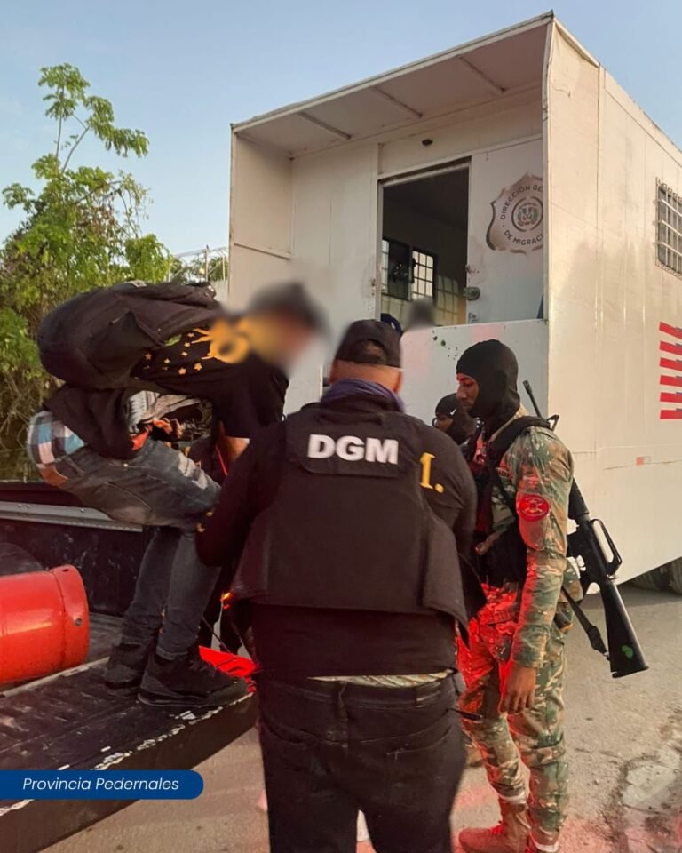 DGM y entes de seguridad detienen 1,068 el lunes; deportados suman 826