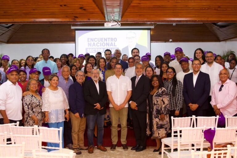 Víctor Terrero: “Gonzalo Castillo recibe contundente respaldo del sector salud”