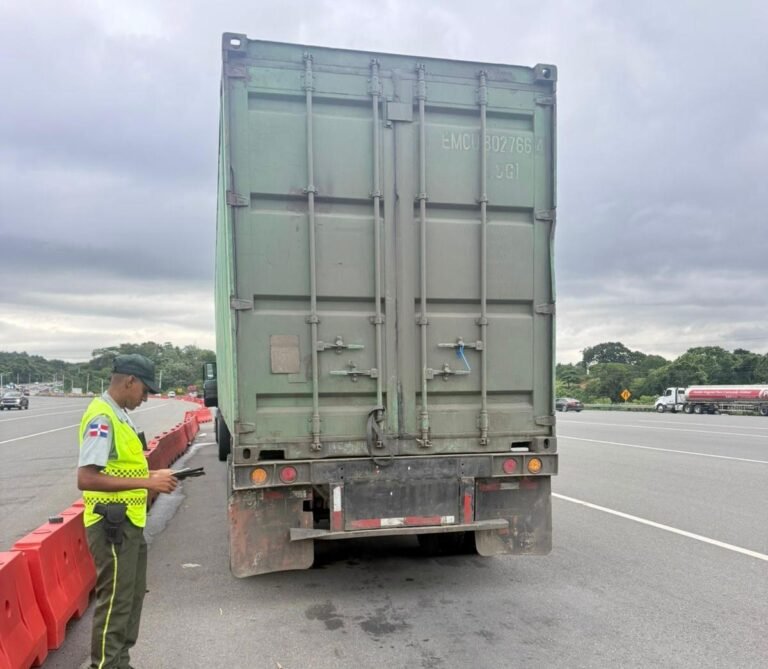 DIGESETT fortalece la seguridad vial con más de 16 mil fiscalizaciones a vehículos pesados en lo que va del 2026