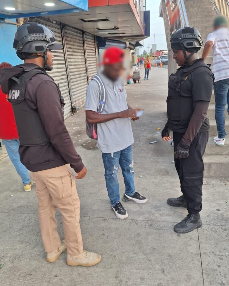 La Vega, Pedernales y Elías Piña concentran 368 detenidos durante operativo nacional de interdicción migratoria; DGM deporta 1,042 extranjeros
