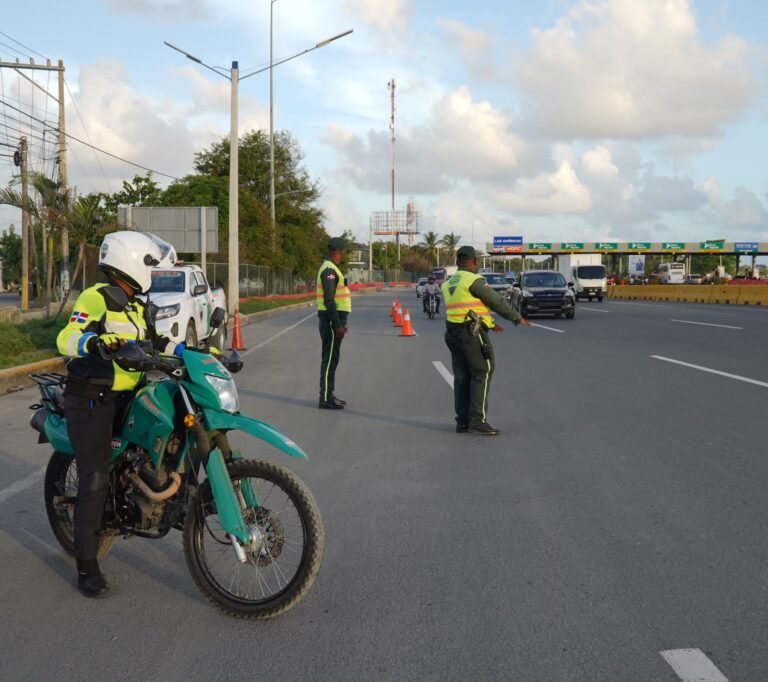 DIGESETT informa sobre utilizar rutas alternas por trabajos de mantenimiento en la autopista Duarte y Las Americas